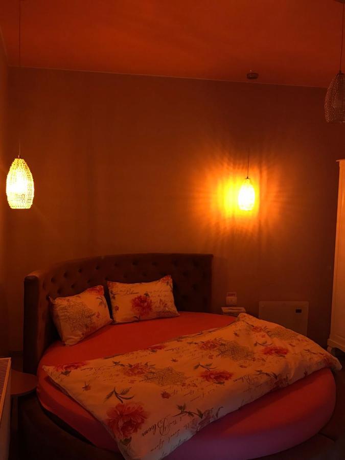 Sweet Pink By Miro Apartment Sinaia Exterior foto