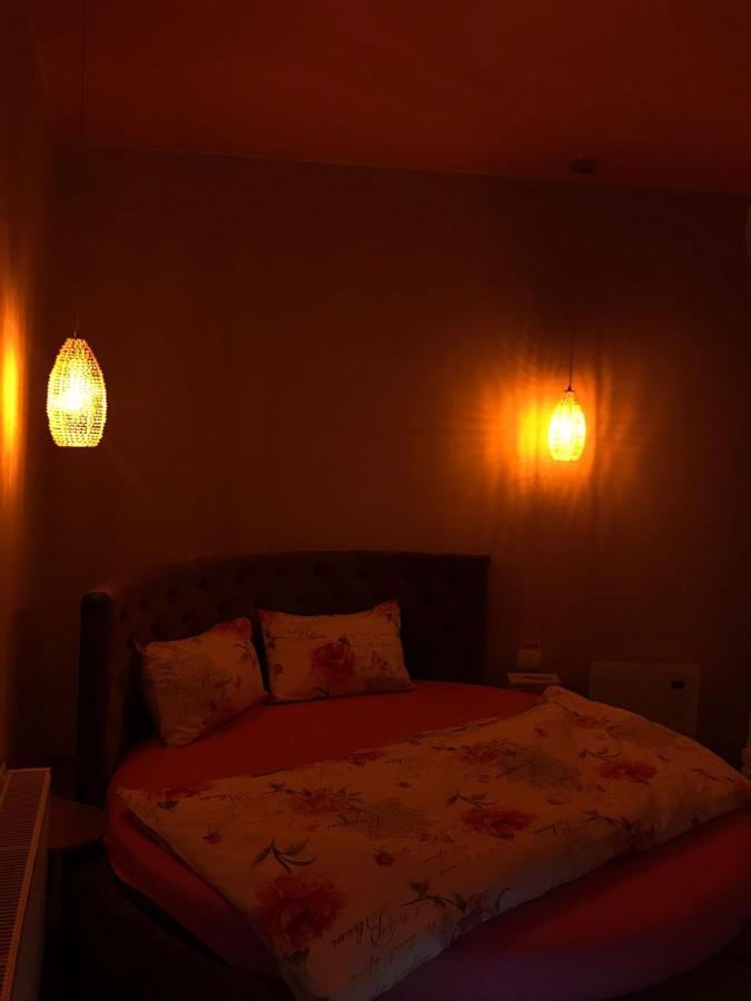 Sweet Pink By Miro Apartment Sinaia Exterior foto